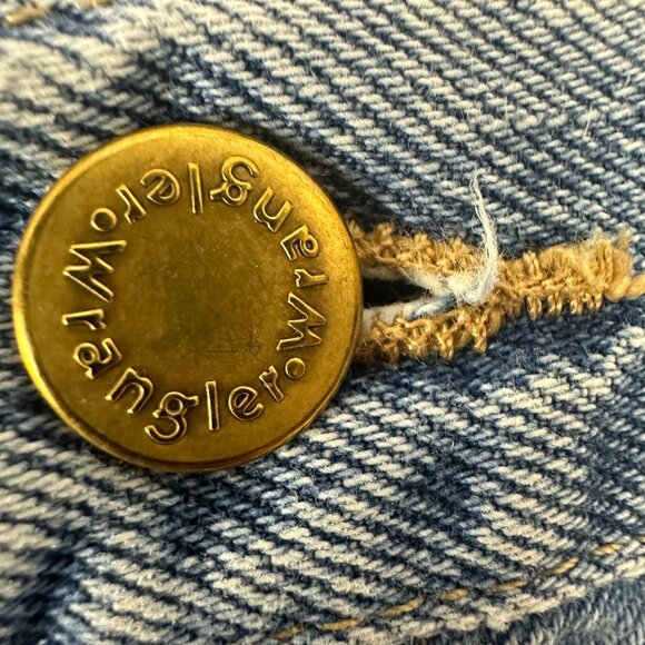 Wrangler Men's Denim Shorts Size 36 Light Wash 100% Cotton - Picture 3 of 6